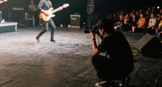 Concert Photography: Low Light, No Flash, Fast Action